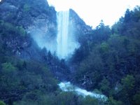Uno spettacolo le cascate artificiali di Fondra aperte per servizio del canale Enel Carona-Bordogna il 23 aprile 09 - FOTOGALLERY